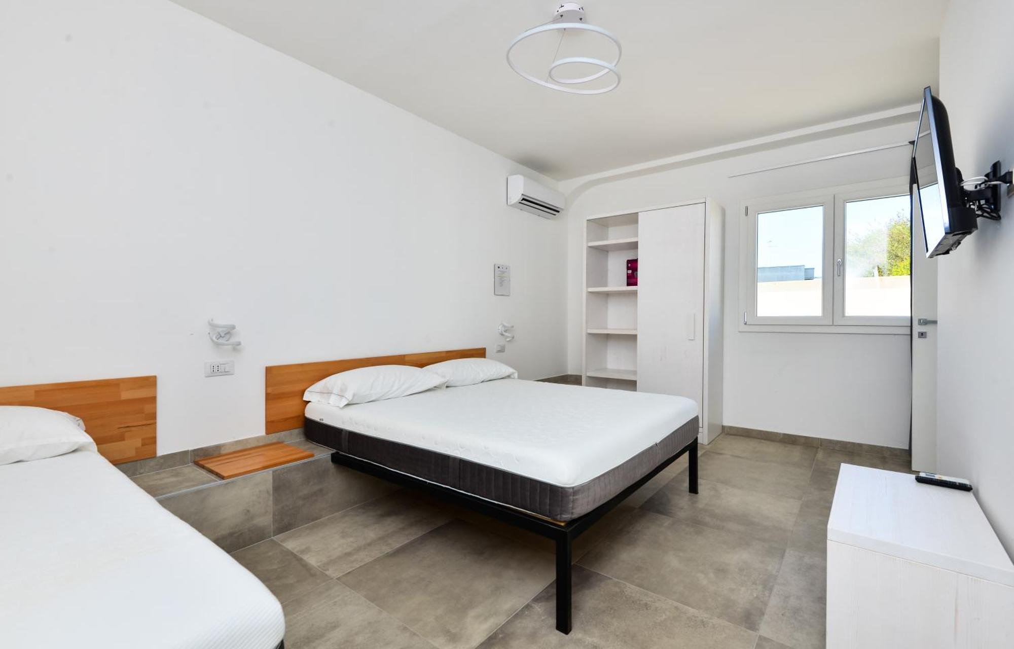 Damavi Suite 3 Torre dell'Orso Bagian luar foto