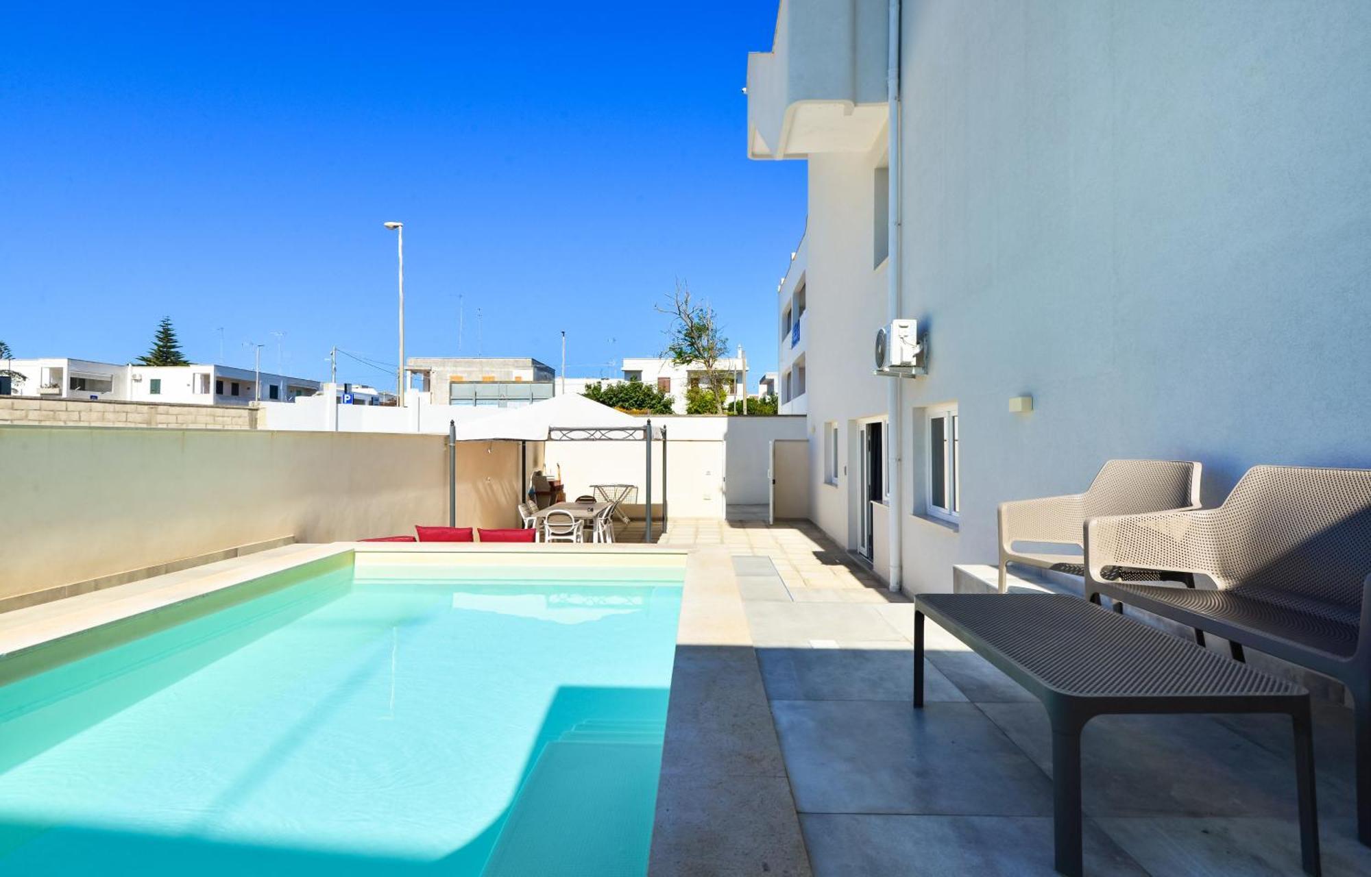 Damavi Suite 3 Torre dell'Orso Bagian luar foto
