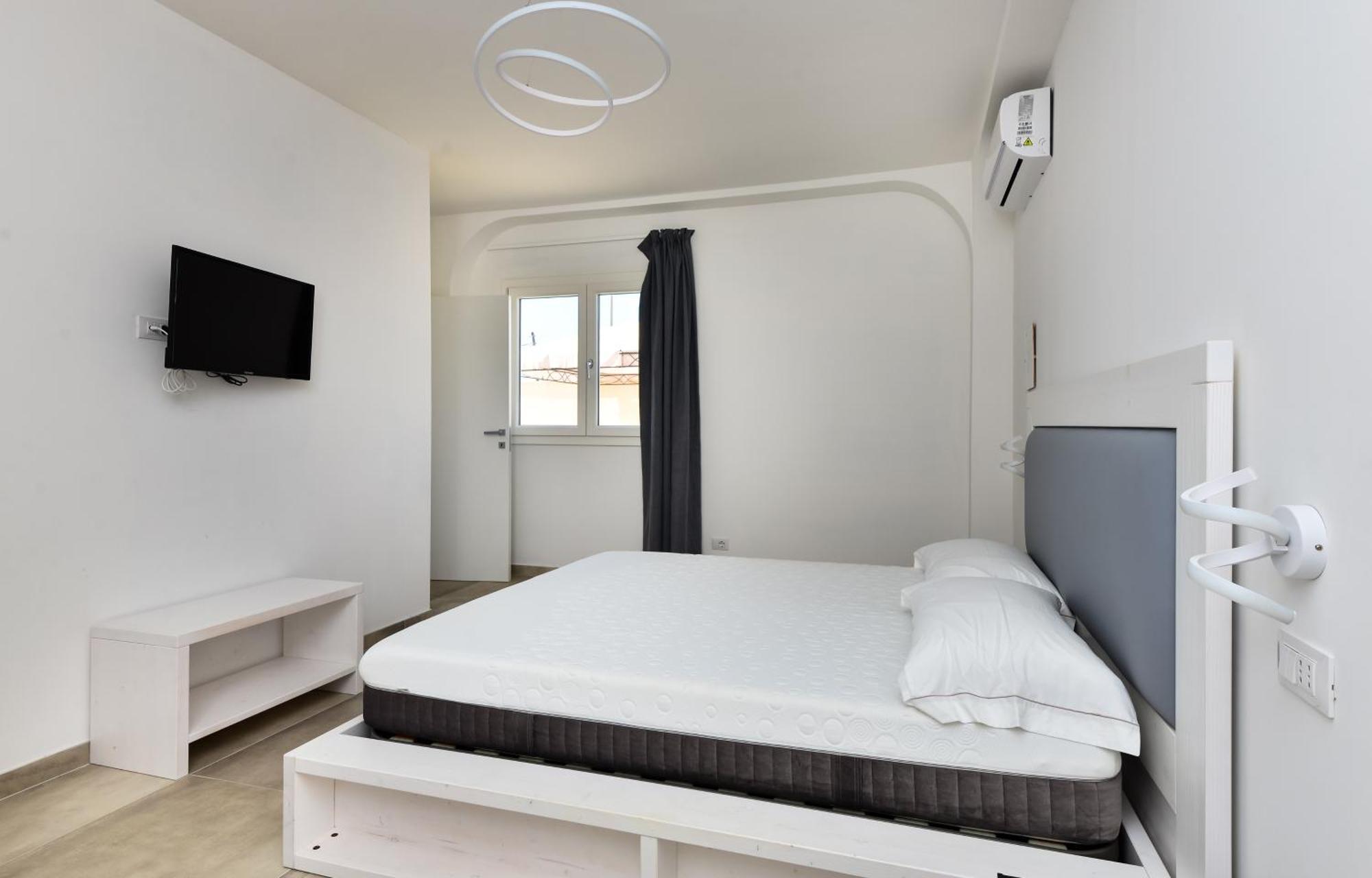 Damavi Suite 3 Torre dell'Orso Bagian luar foto