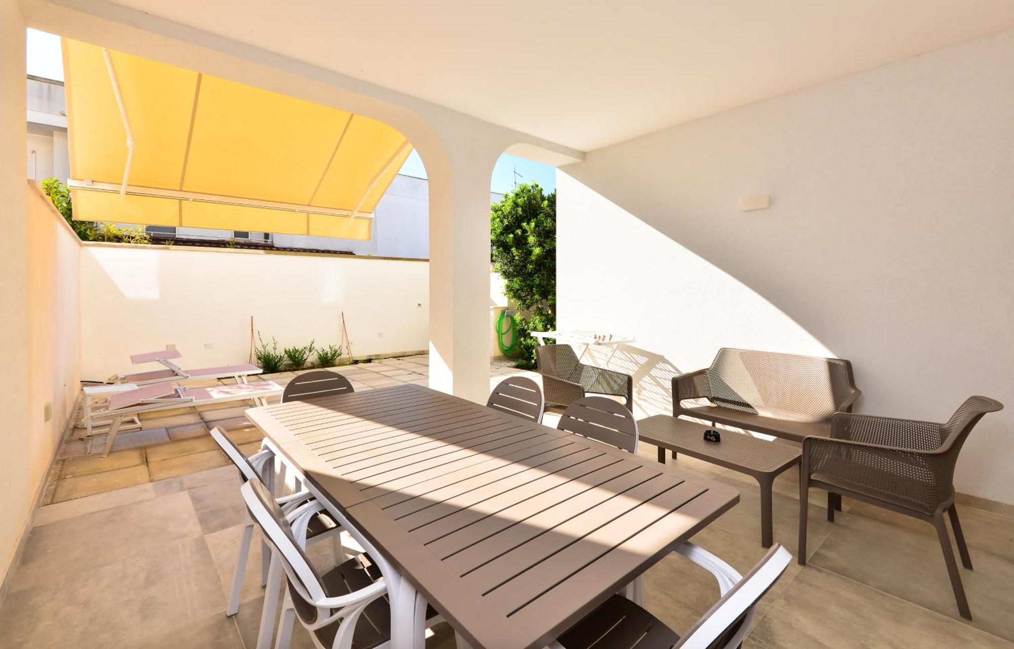 Damavi Suite 3 Torre dell'Orso Bagian luar foto