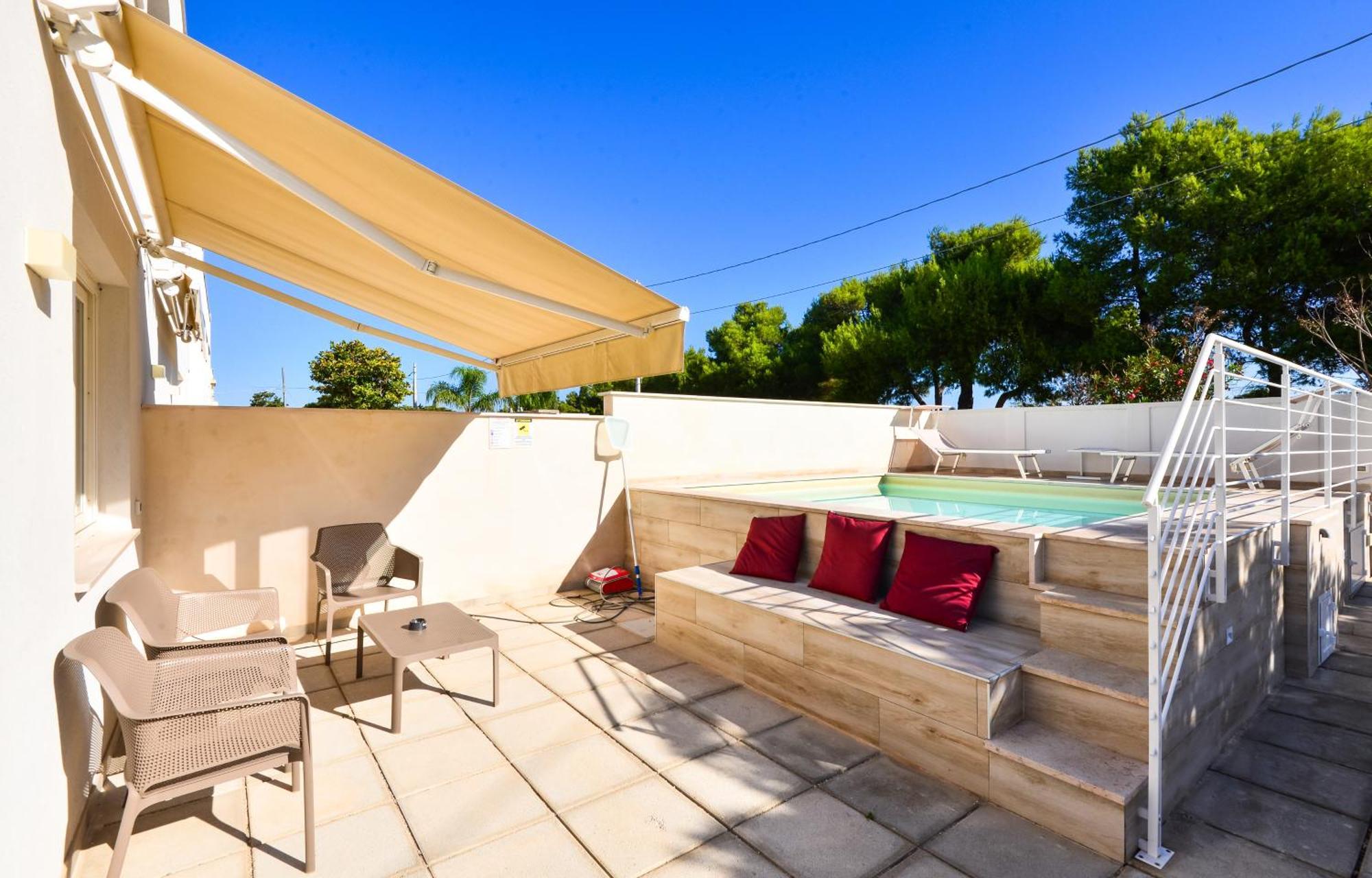 Damavi Suite 3 Torre dell'Orso Bagian luar foto