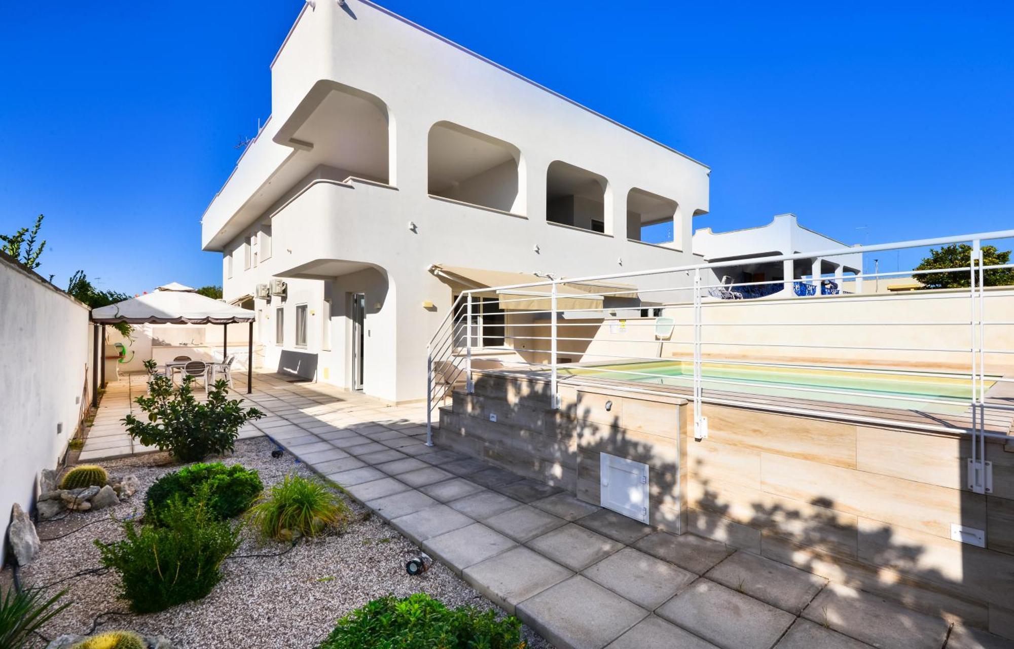 Damavi Suite 3 Torre dell'Orso Bagian luar foto