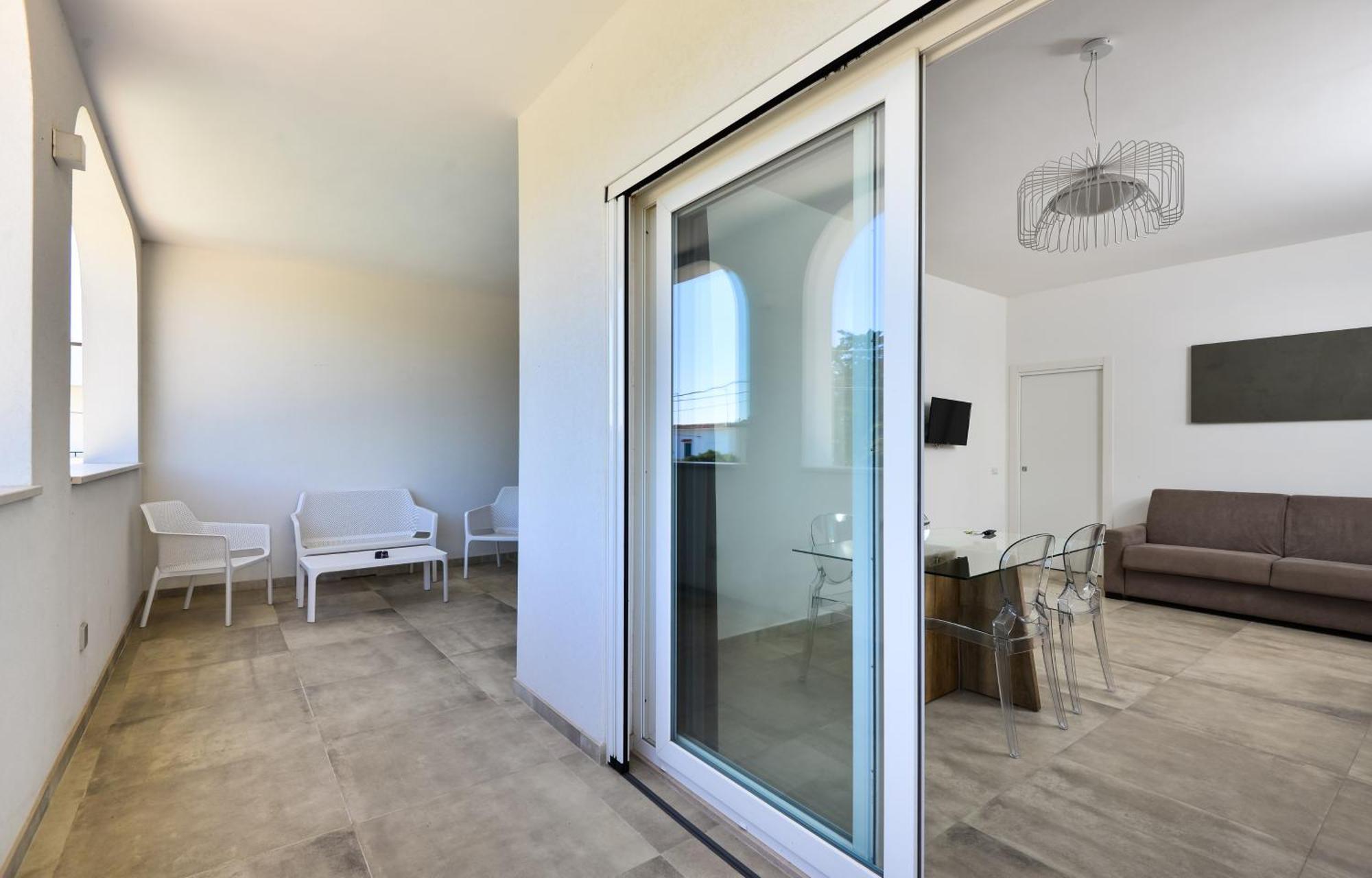 Damavi Suite 3 Torre dell'Orso Bagian luar foto